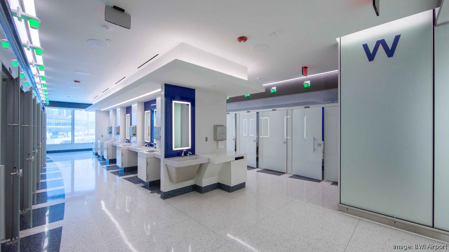 TD Garden Restrooms Have Questionable Urinal Partitions