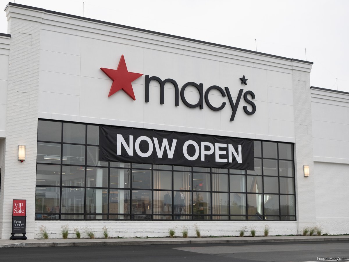 Macy's to close 2 San Antonio locations; clearance sales underway