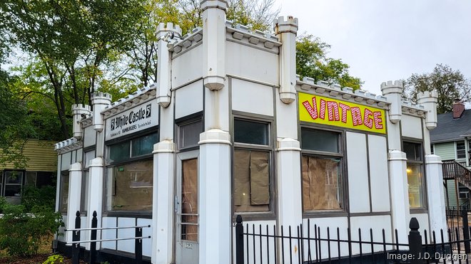 超レア　ホワイトキャッスル　White Castle ミールトイ　ビンテージ White Castle #8 in South Minneapolis to soon be vintage shop