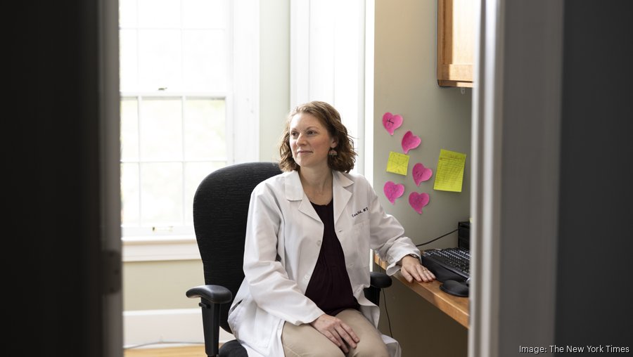 Allina Health doctors vote to unionize, citing pay, staffing concerns