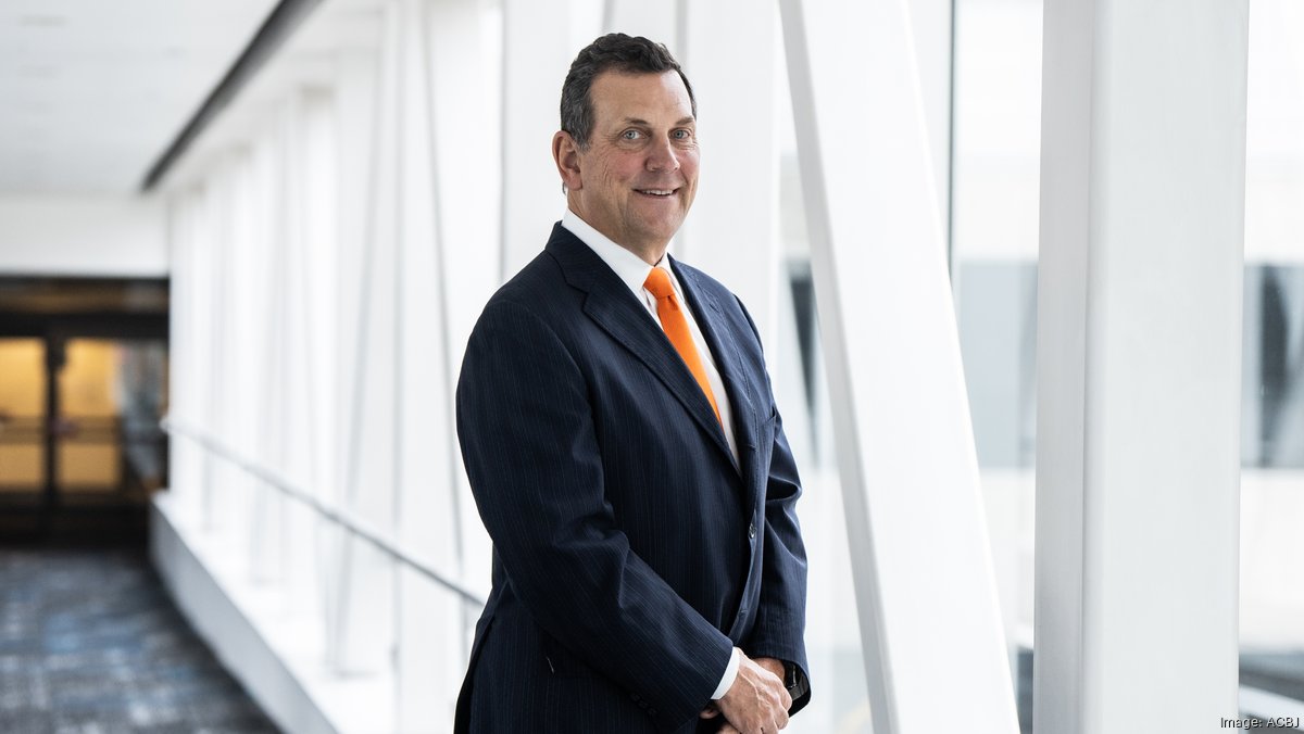 John Schlifske to retire as Northwestern Mutual CEO at end of 2024. Tim