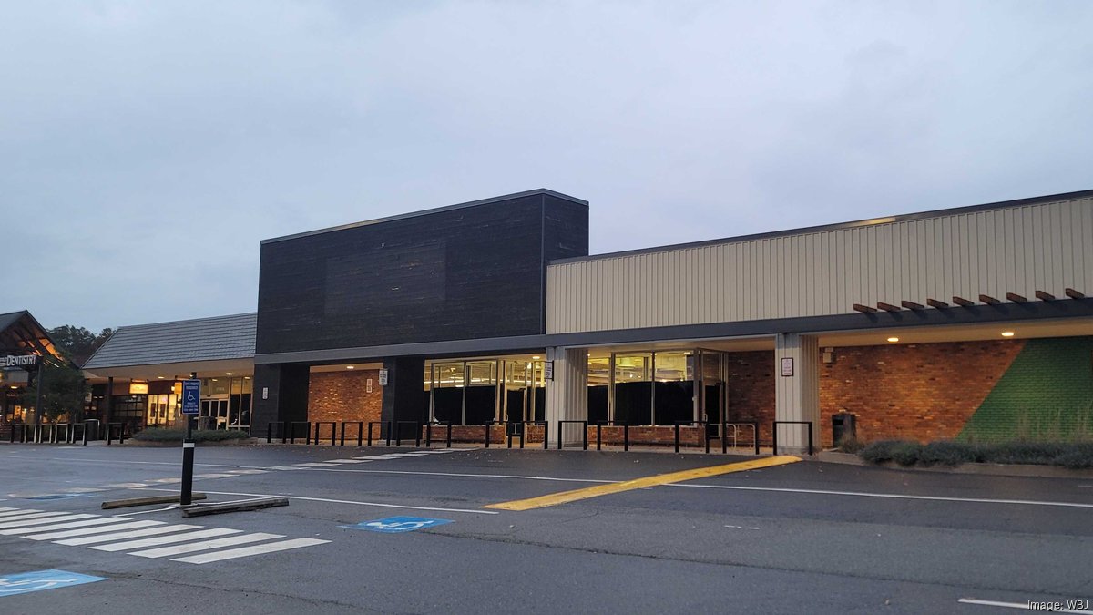 Federal Realty replaces Austin Grill with sushi in West Springfield