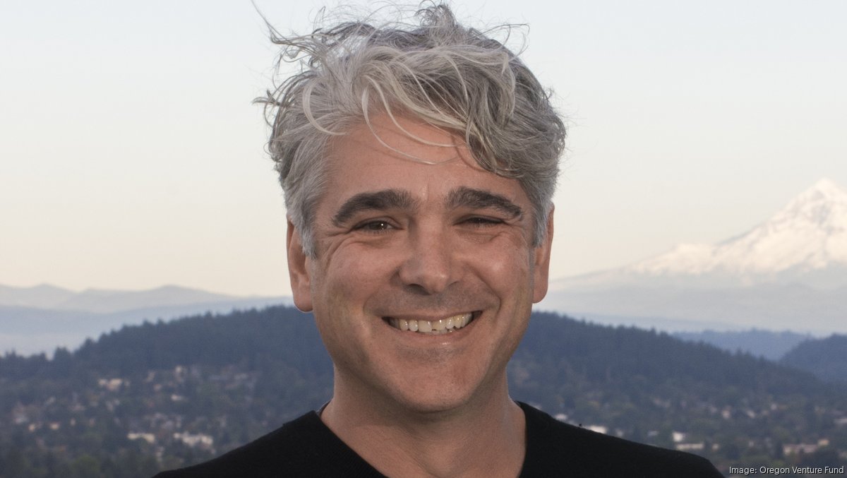 jon-maroney-2018-head-shot*1200xx2329-13