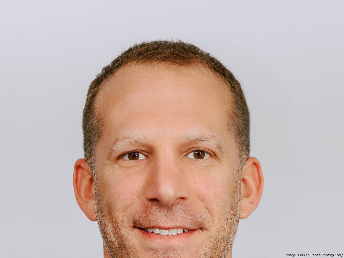 Benjamin Roth's Instagram, Twitter & Facebook on IDCrawl