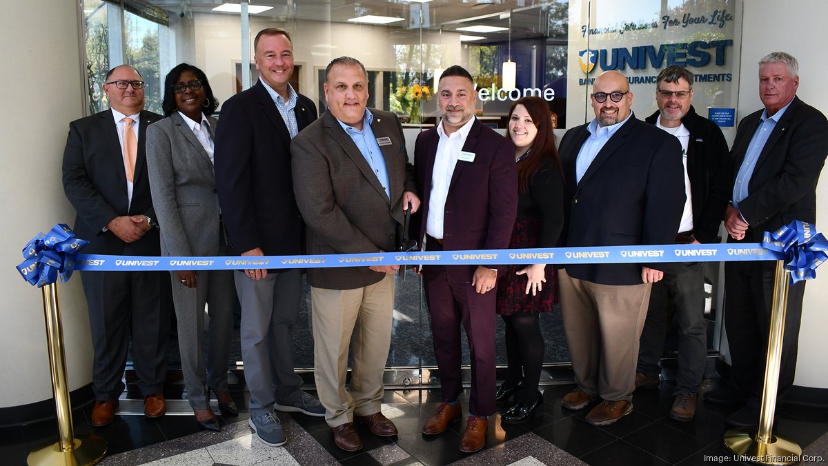 Around Town Univest Forest Hills ribbon cutting, Pressley Ridge