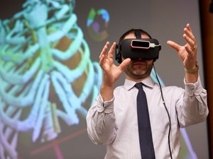 Ryan Moore, MD, Manipulates a Digital Twin in VR