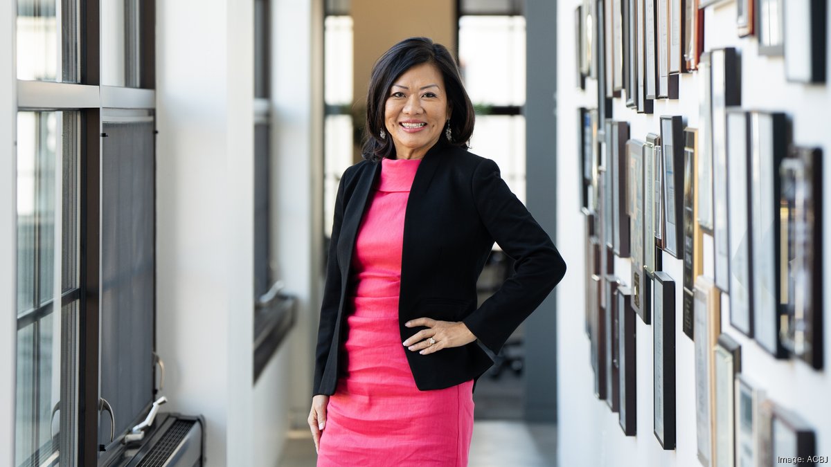 Angie Edwards, HGA — CFO of the Year Milwaukee Business Journal