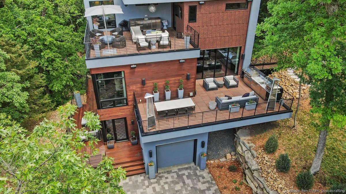 St. Croix modern 'Dream Cabin' near Hudson relists for 2.95 million