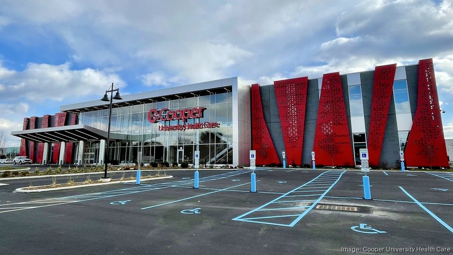 Cooper's 150M medical center at Moorestown Mall opens for business