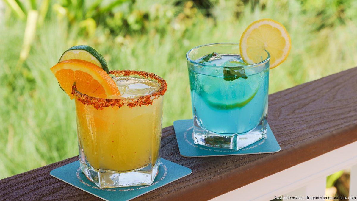 Coconut Charlie’s Beach Bar & Grill coming to North Redington Beach