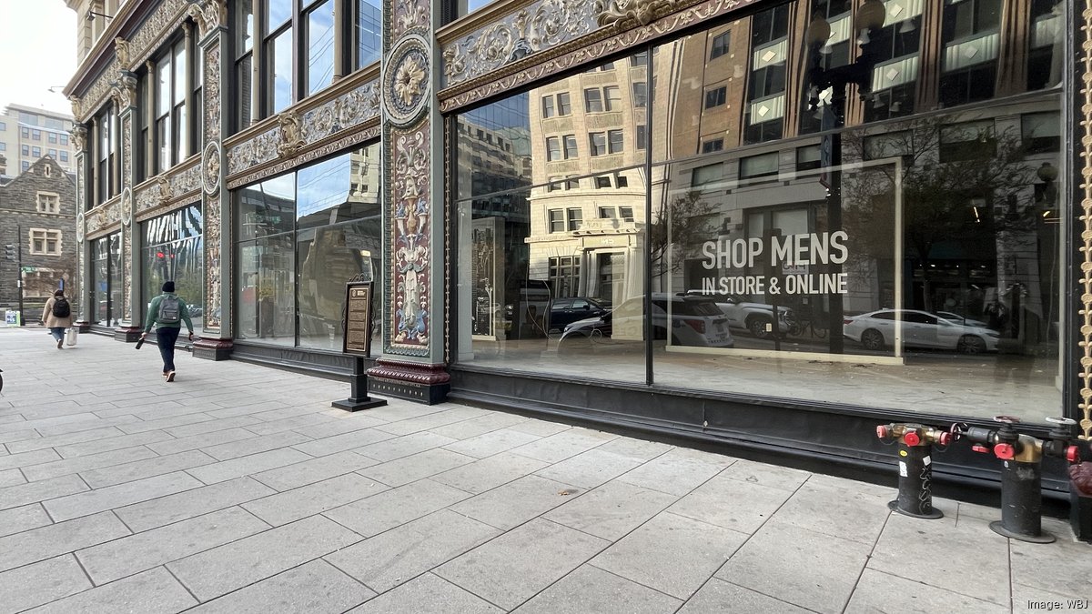 H&M leases former Forever 21 space in D.C.'s Chinatown - Washington Business Journal - The Business