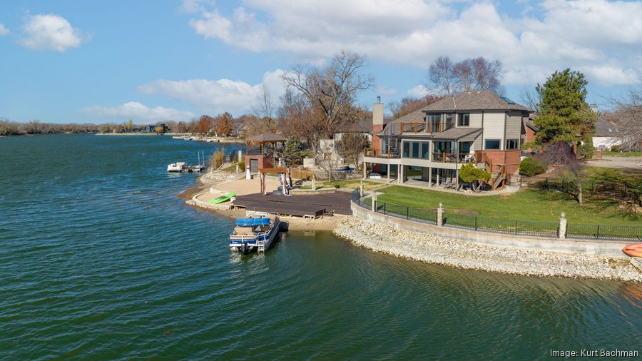 Wichita home listed for 1.4M provides many ways to enjoy the water