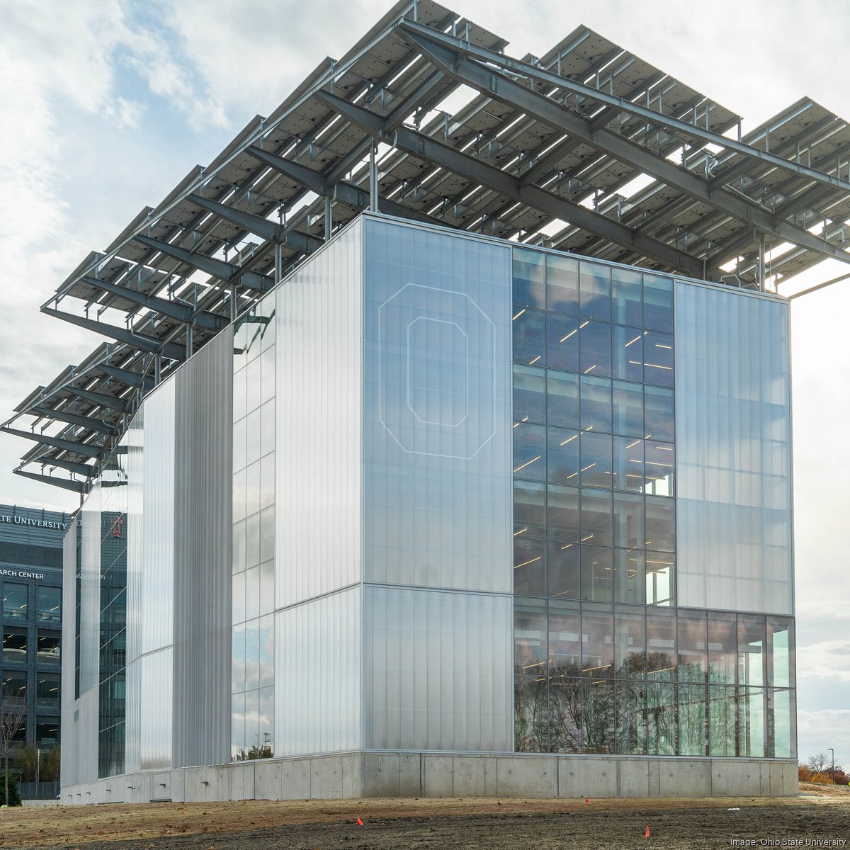 Pelotonia, Ohio Life Sciences to move to Ohio State's green energy