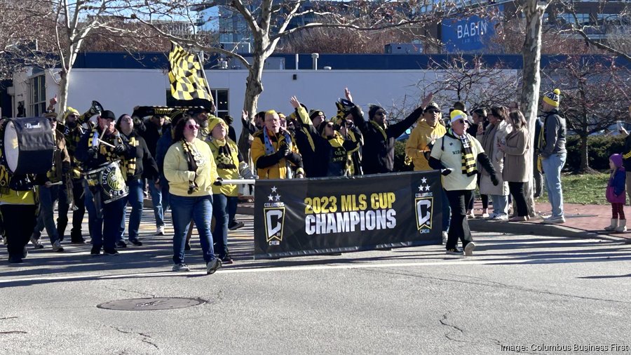 Columbus Crew parades down Nationwide Avenue to celebrate win