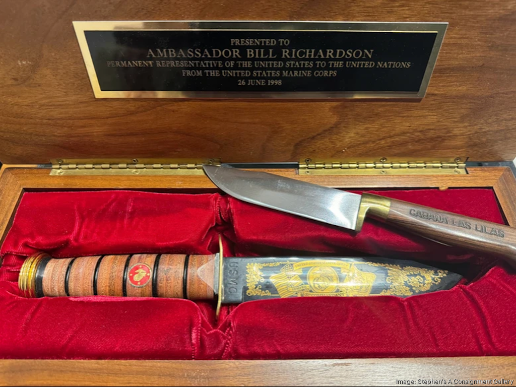 Seven Mexican Bowie Knives (Lot 671 - The Spring Estate AuctionApr 14,  2022, 9:00am)