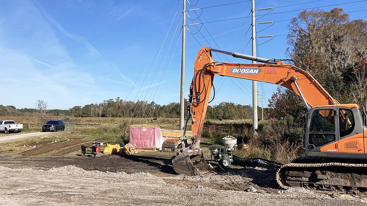 Construction begins on new ramp alignment for Interstate 30