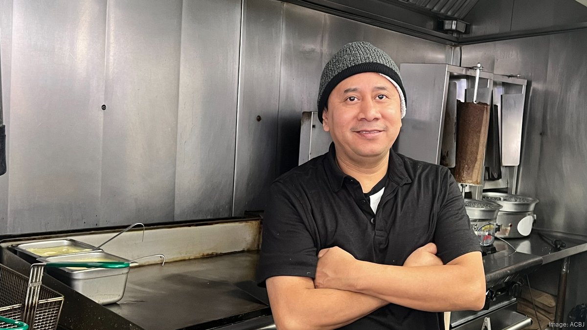 The Gyros Stand owner Adauto Abarca rebranding his second restaurant ...