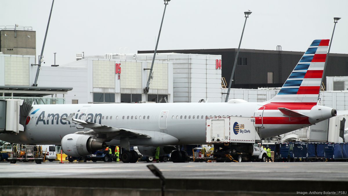 American Airlines nonstop flight from Memphis International to Boston