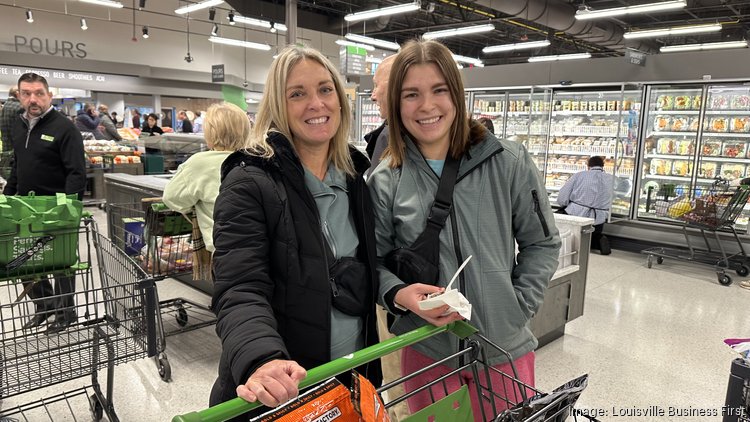 Publix opens first Louisville store (PHOTOS) - Louisville Business First