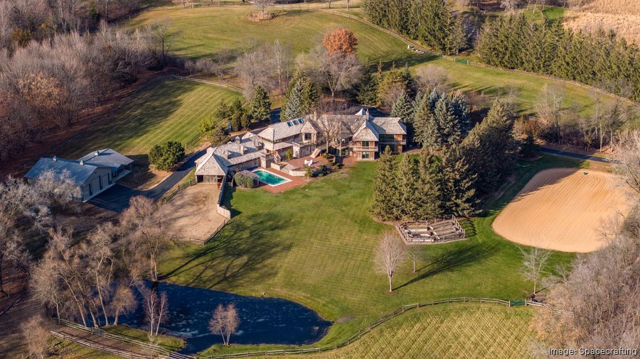 Equestrian estate in Medina lists for 2.8 million with Compass
