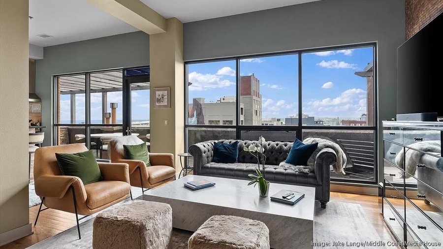 Picture of Penthouse condo across from Milwaukee Public Market lists for $1.3M ...