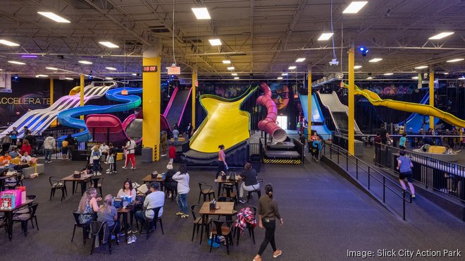 slick-citynovember-2023-102-2*