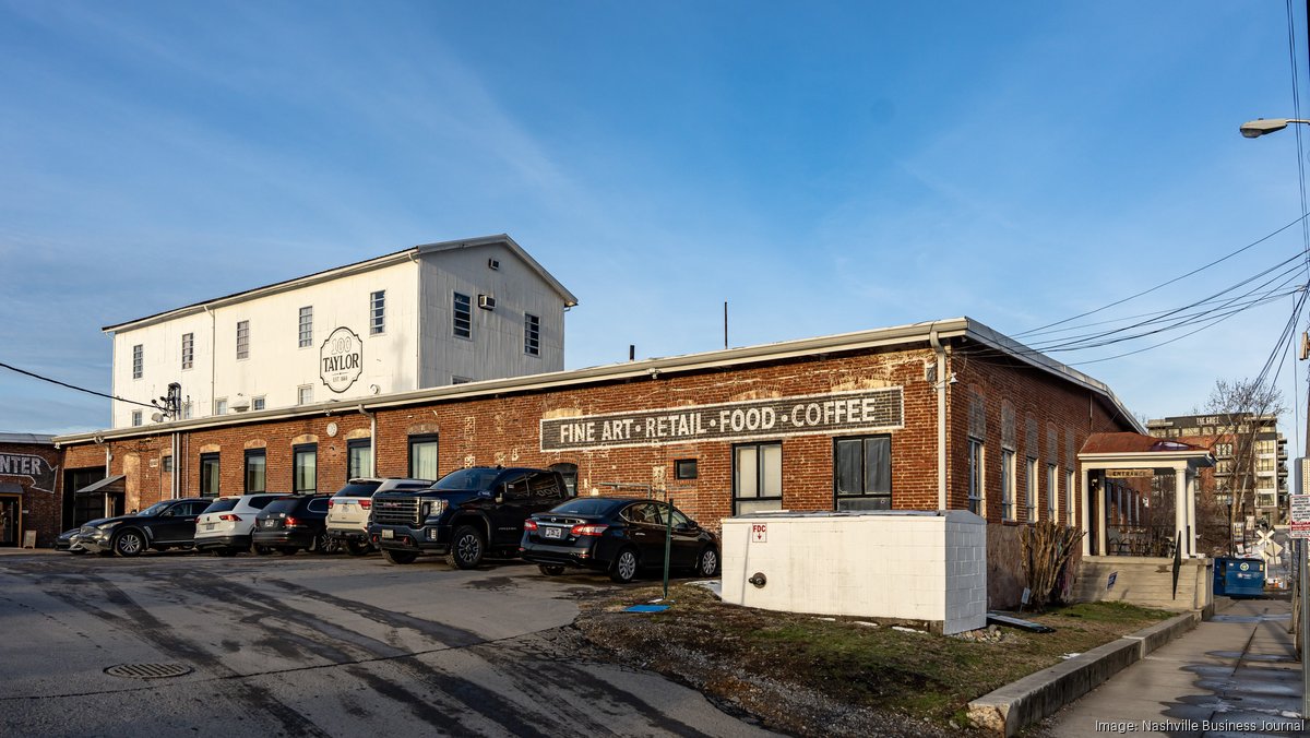 Germantown's 100 Taylor shut down by Metro, leaving dozens of businesses without homes