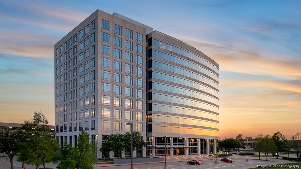 Large Richardson office building sold; new owners plan mixed-use development