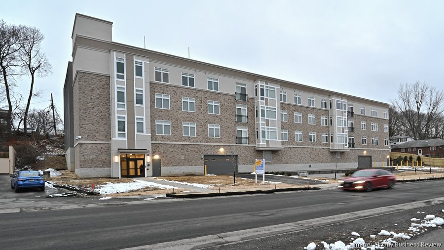 New Albany apartment buildings The Reserve on Hackett and The Gallery on Holland start renting