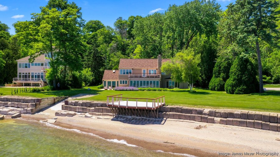 Lakeside home with hot tub on Fox Point's Beach Drive lists for 2.6M
