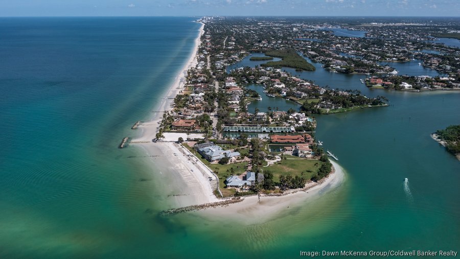 Federated Hermes co-founder's family puts Florida compound on the ...