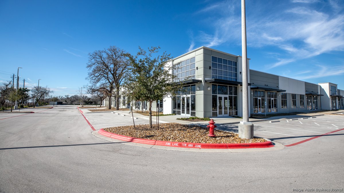 HICAM and ACC team up on Tesla training program at new facility