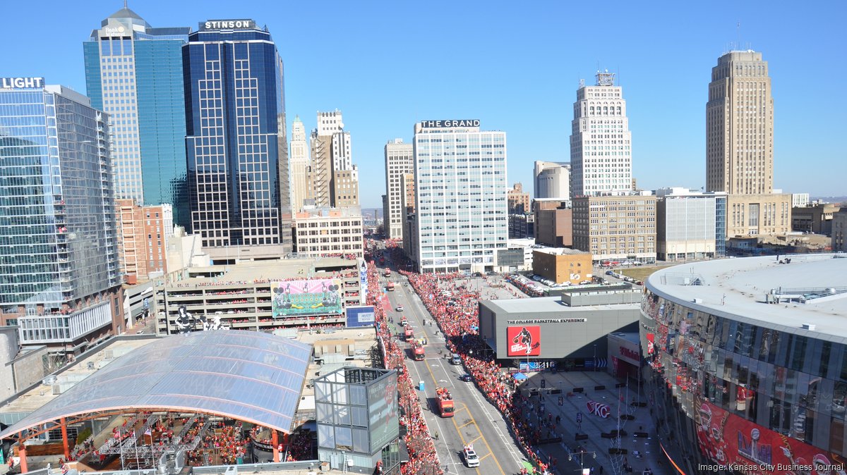 Kansas City Chiefs celebrate Super Bowl victory with a parade [PHOTOS