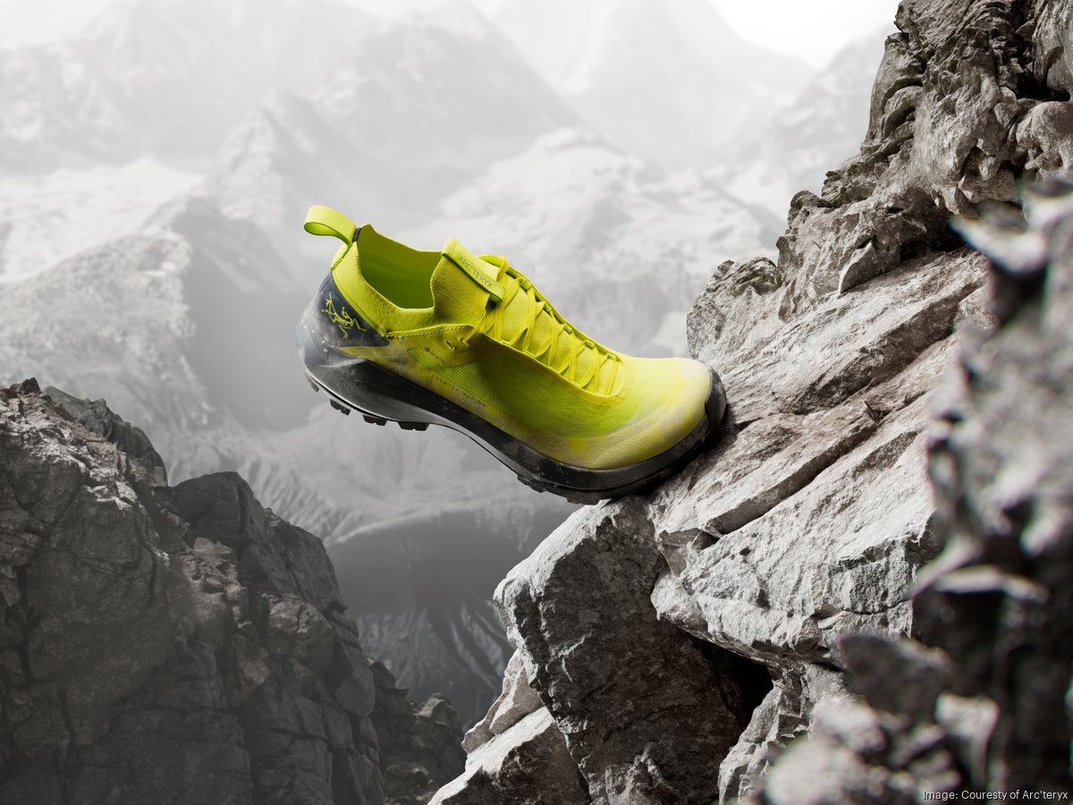 靴 ARC'TERYX Yellow Mountain Trail used 靴 ARC'TERYX Yellow Mountain Trail used Arc'teryx's New Mountain