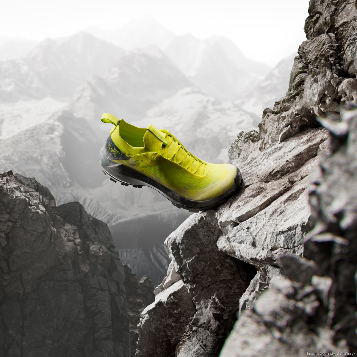 靴 ARC'TERYX Yellow Mountain Trail used Arc'teryx's footwear revenue double, thanks to Portland