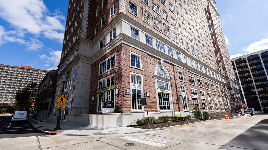 Illinoisbased Busey Bank expands in Clayton, Missouri, by doubling its