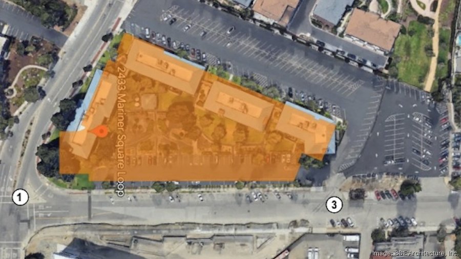 350unit apartment building pitched at 2433 Mariner Square Drive in