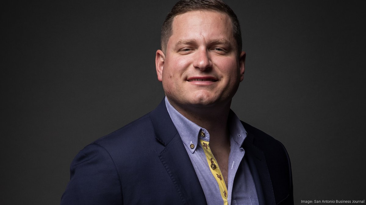 How Bryan Ehrlich juggles construction CEO job, NFL agency success