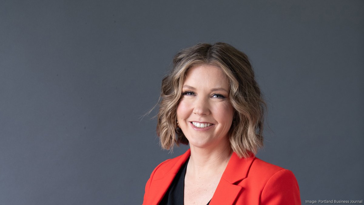 Portland Women of Influence 2024: Amy Reeves, OnPoint Community Credit ...