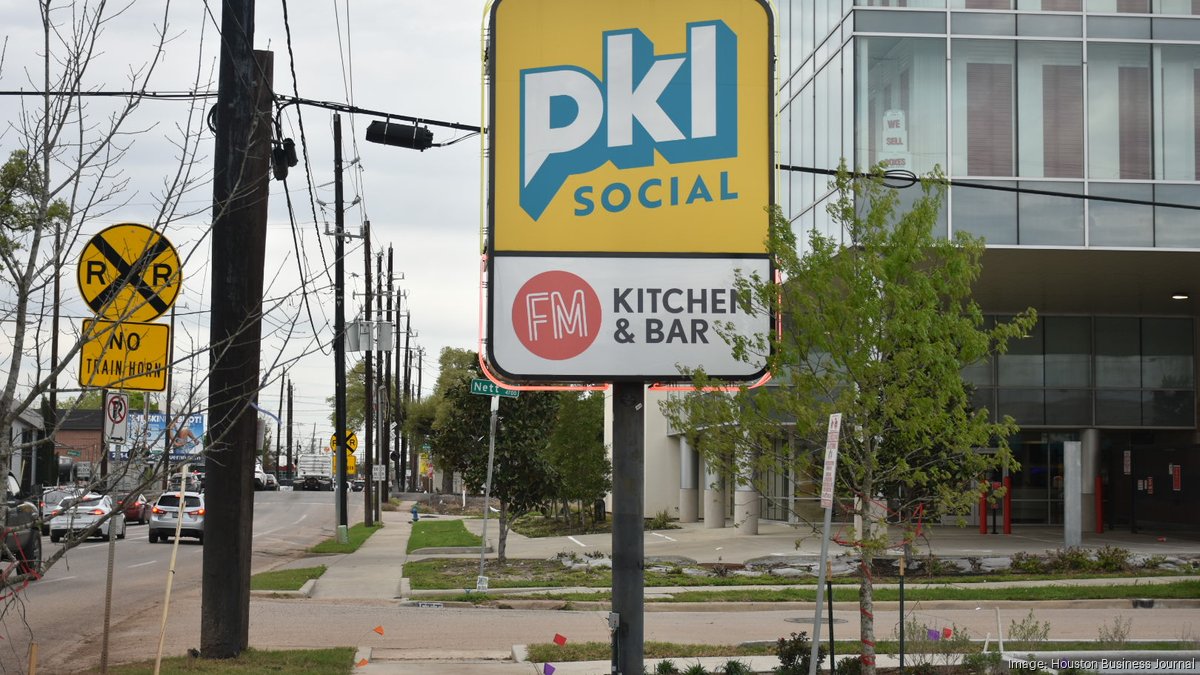 FM Kitchen owners' PKL Social pickleball sports bar to open Houston