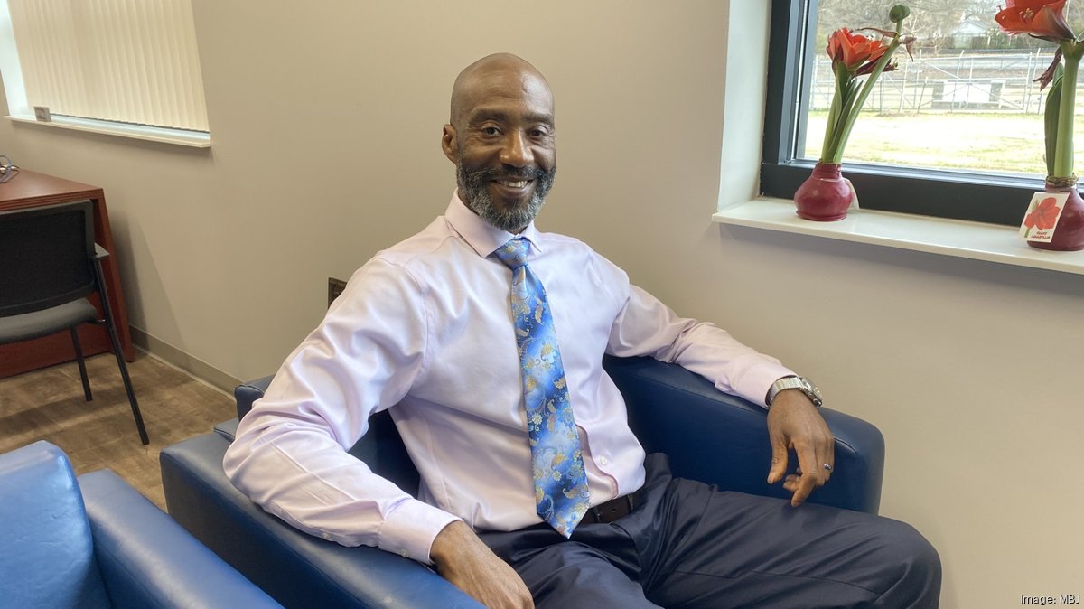 Alpha Omega Veterans Services hires Albert Edwards executive director