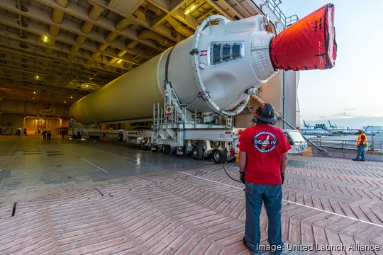 Delta IV Heavy