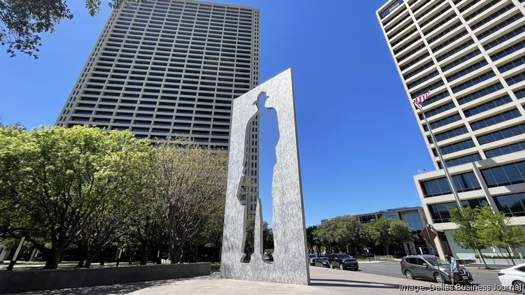 Fort Worth's tallest building, Burnett Plaza, has new owner - Dallas ...