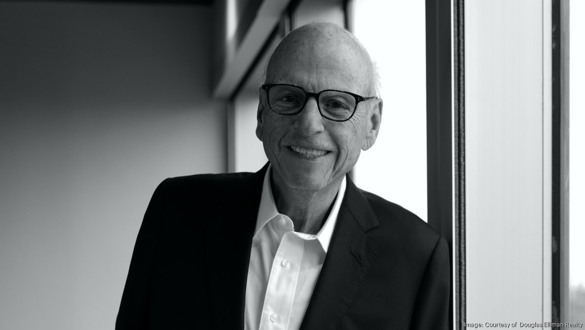 Douglas Elliman CEO, chairman Howard Lober resigns, South Florida