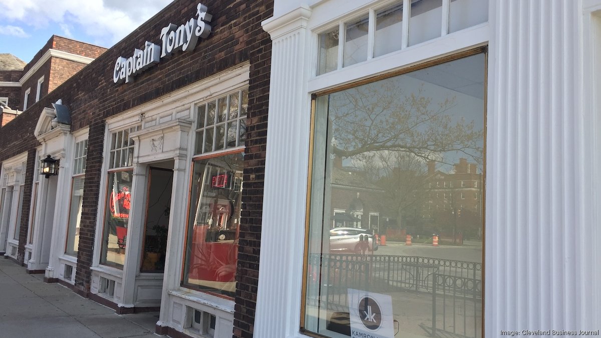 Nonprofits plan to keep Shaker Square after failing to find suitable buyer