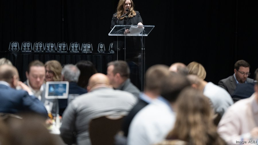 Real estate, business leaders help honor Milwaukeearea real estate