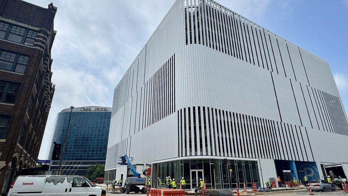 New Dallas County parking garage opens downtown with expansion possible ...