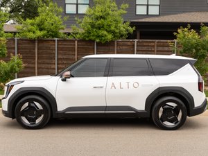 Ride-hailing service Alto launches first EV fleet