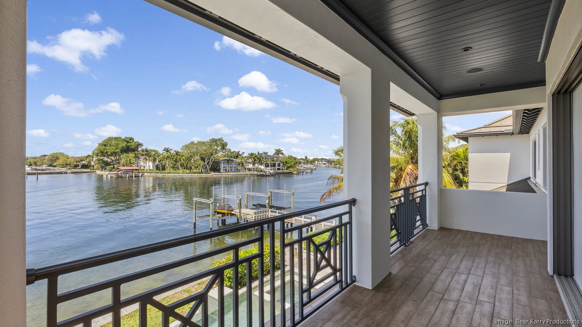 Pinellas County waterfront real estate deals set records Tampa Bay