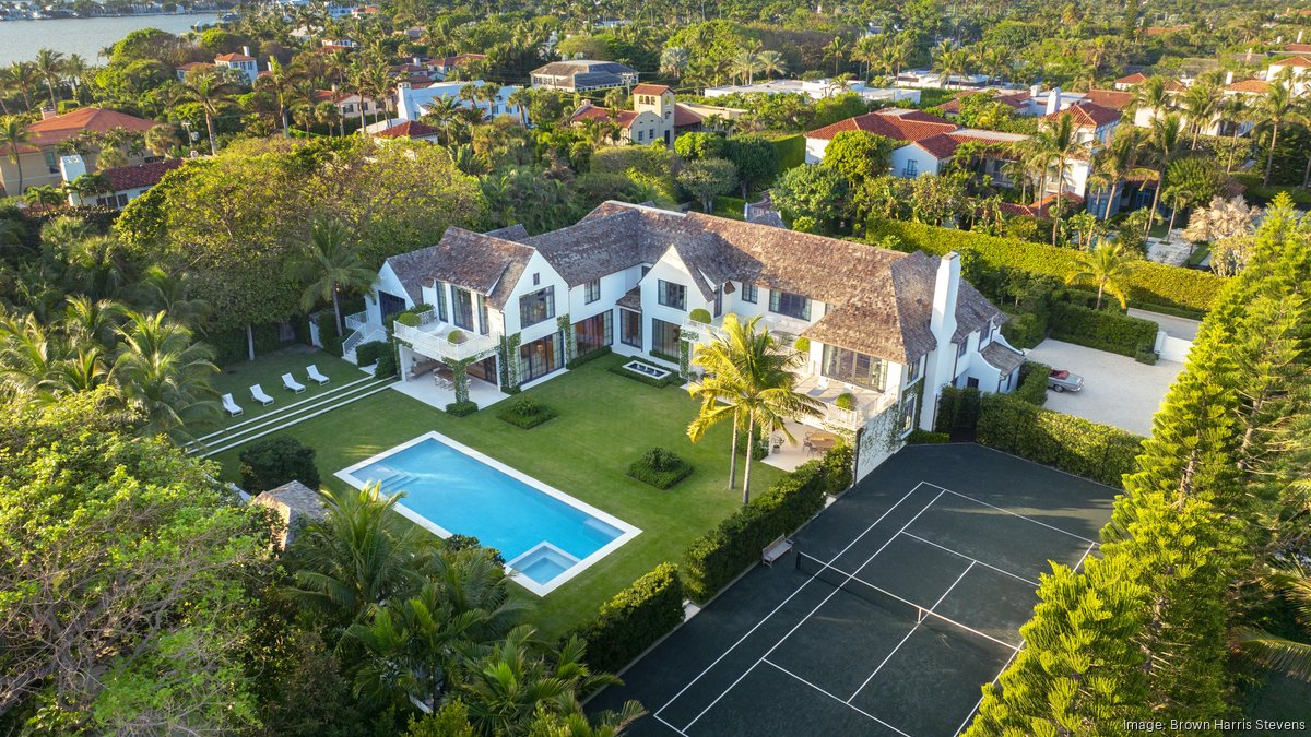 Home at 130 Banyan Road on island of Palm Beach sold South Florida